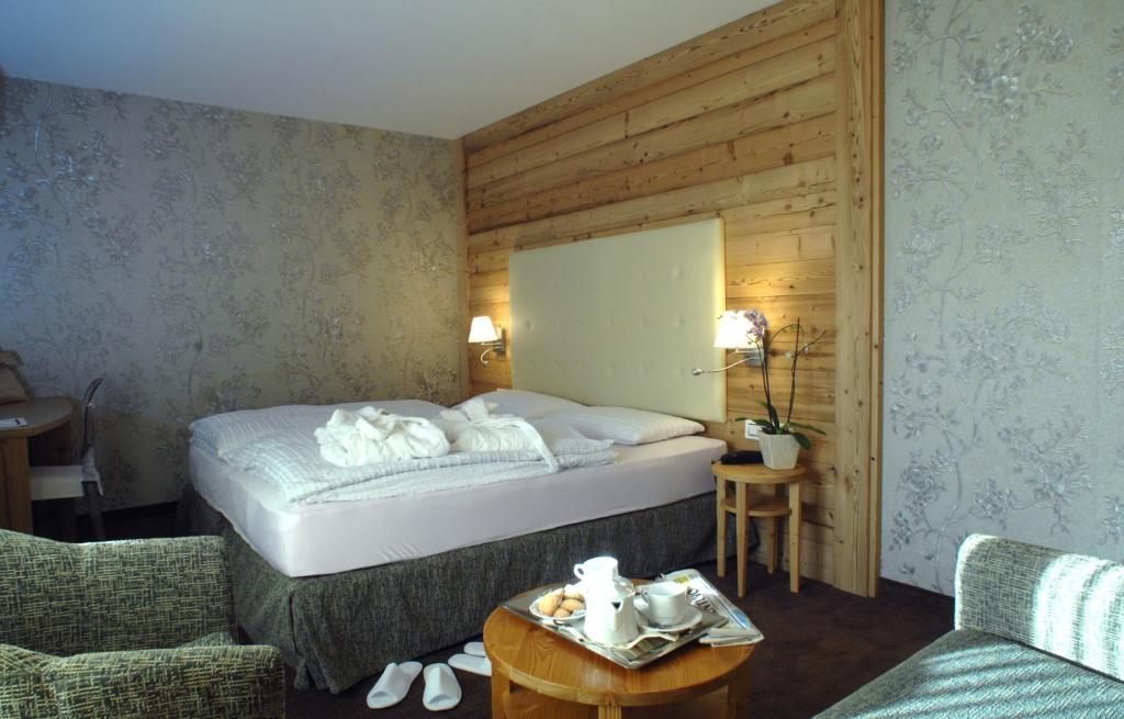 Cimon Dolomites Hotel プレダッツォ 部屋 写真